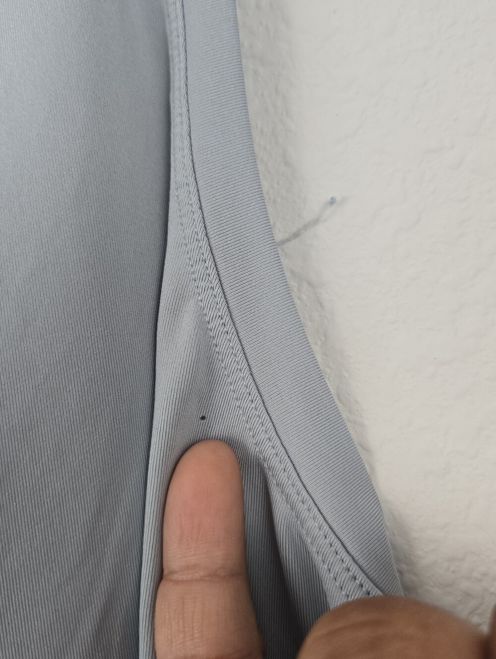Blue Peloton Tank Top - Picture 3 of 4